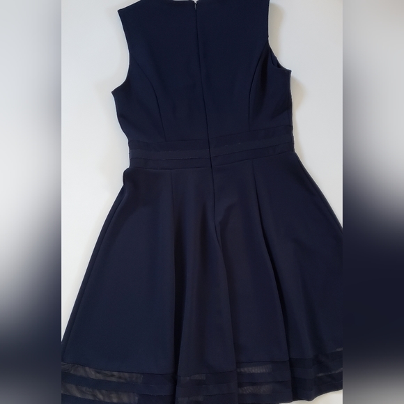 Calvin Klein Illusion - Trim Fit & Flare Dress - Picture 6 of 11